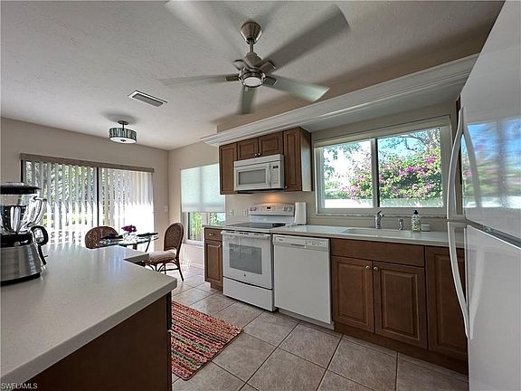 3rd image of 829 Reef Point Cir #46