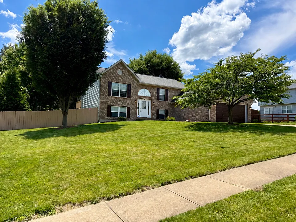 2715 Shamu Dr