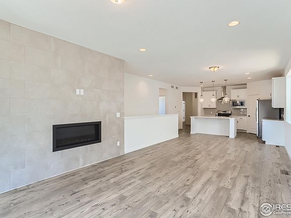 3rd image of 2924 South Flat Cir