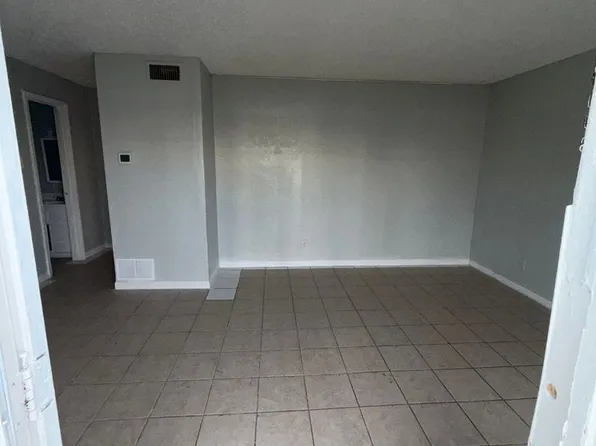 Eastgate Apartments