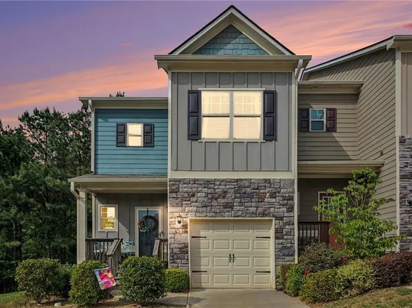 118 Spring Way Sq, Canton, GA 30114