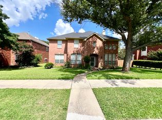 9704 Congressional Dr, Plano, TX 75025