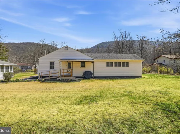 13 S Woodlawn Ave, Lavale, MD 21502