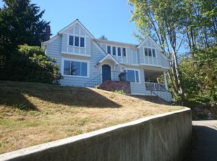 527 33rd Ave S, Seattle, WA 98144