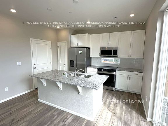 5th image of 10198 Scranton Ct
