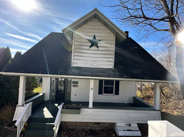 439 S 2nd St, Philipsburg, PA 16866