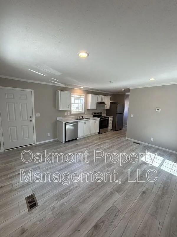 1 bed, 1.0 bath, 546 sqft, $995 — Photo 4