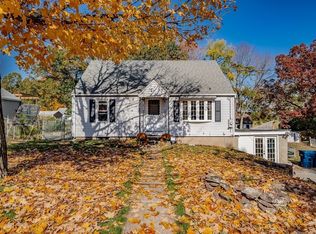 51 Pineywood Rd, Southwick, MA 01077