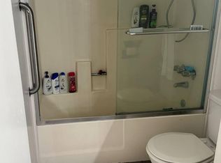 8505 Columbus Ave, North Hills, CA 91343