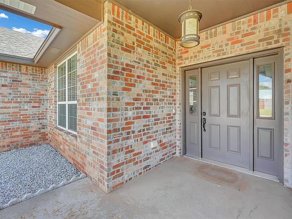 4th image of 128 Gambel Ln