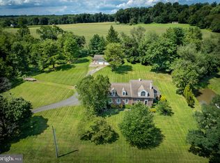 1776 Hopewell Rd, Elverson, PA 19520