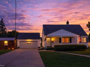 104 W Carolina Ave, Sebring, OH 44672