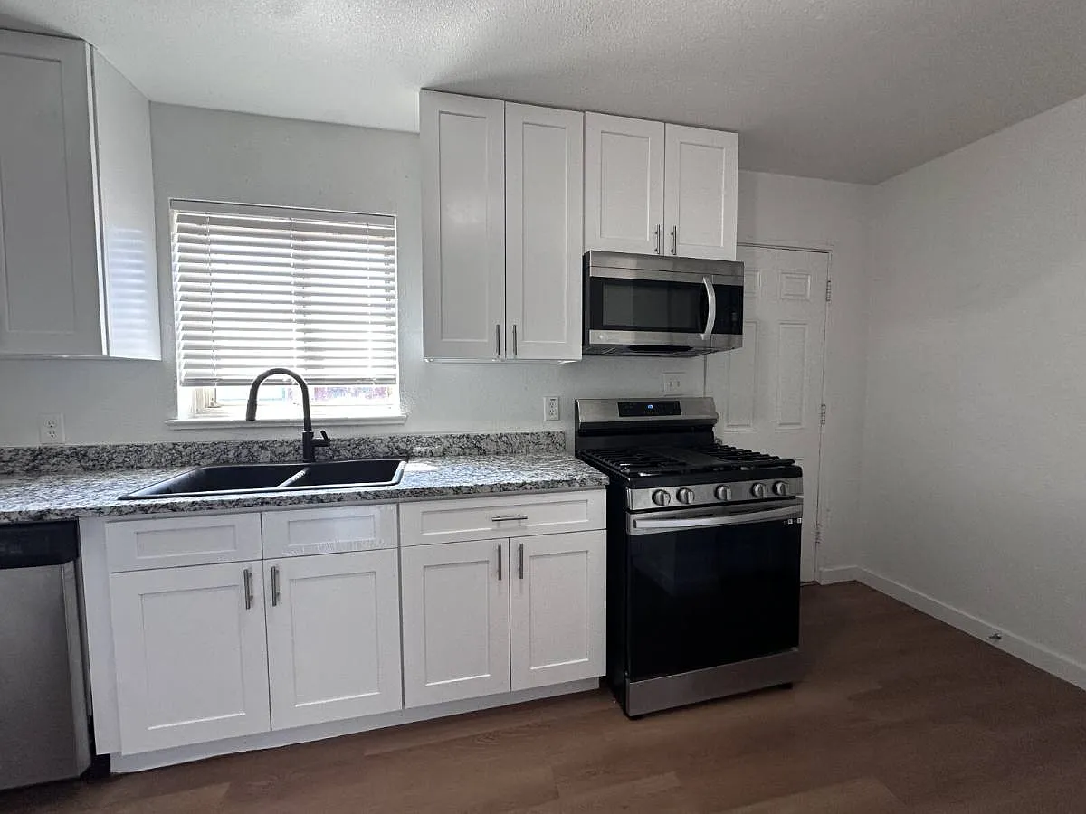 1526 Ulster St in Denver, CO 80220 — Photo 2