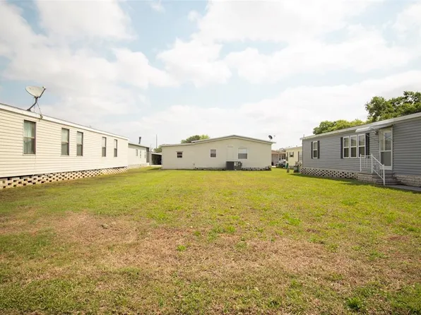 3024 Briar St #420, Wesley Chapel, FL 33543