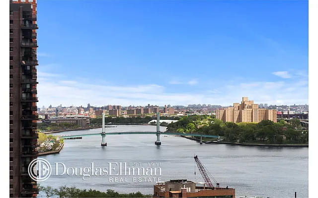 Rented by Douglas Elliman | media 15