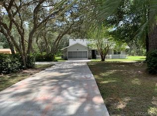 2180 W Learwood Pl, Beverly Hills, FL 34465