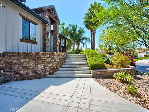 5th image of 29800 Redwood Dr