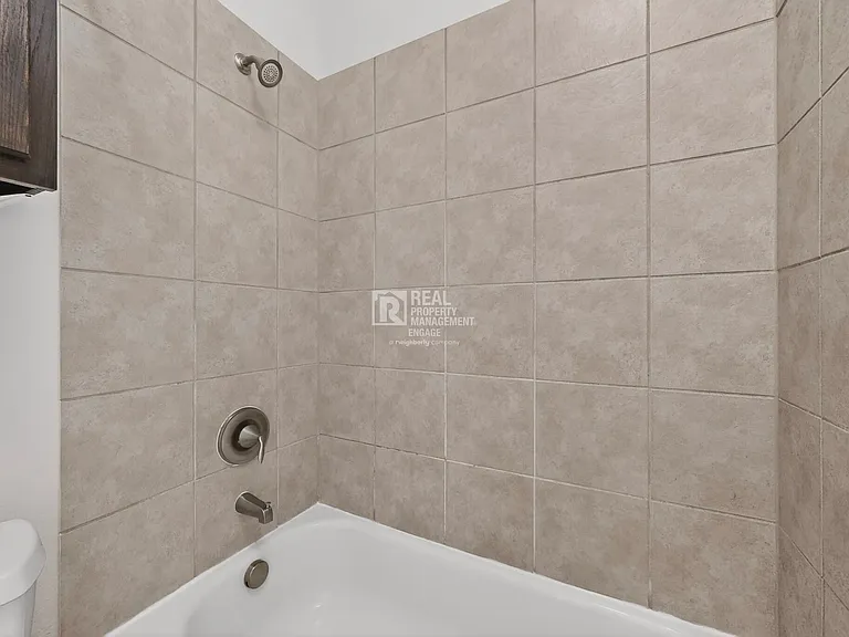963 Cougar Dr — Photo 23