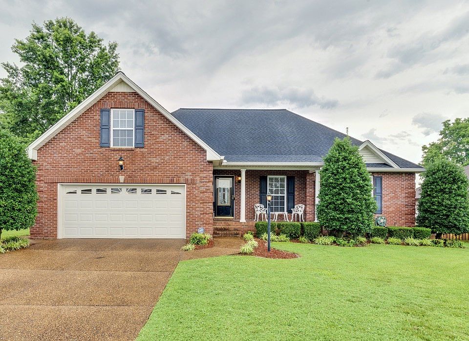 1st image of 1097 Pinehurst Dr