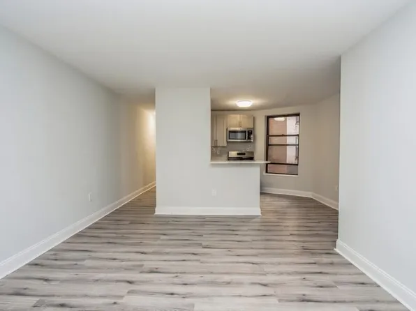 269 Varick Street image 8 of 17