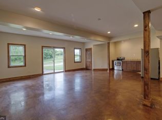 8855 Darrow Ave SE, Delano, MN 55328