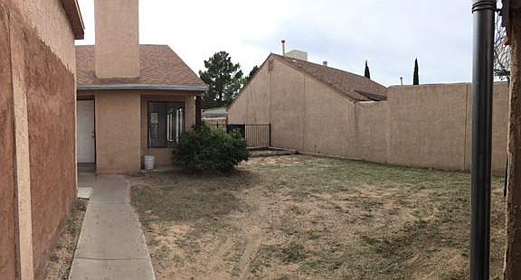 2nd image of 1919 Chris Scott Dr