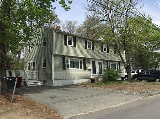 2nd image of 102 Hollis St