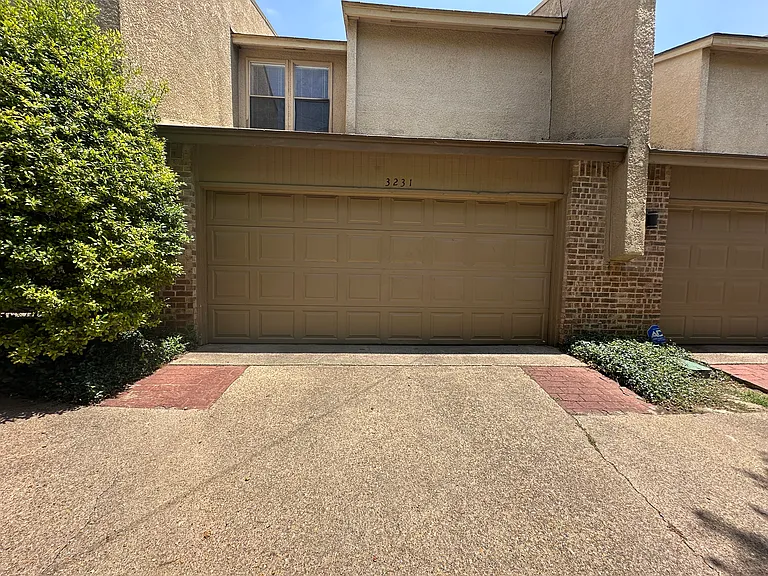 3231 Elizabeth St — Photo 22