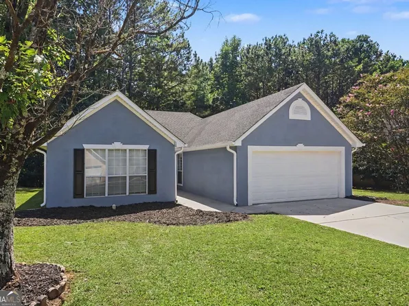 140 Cannon Dr, Fayetteville, GA 30214