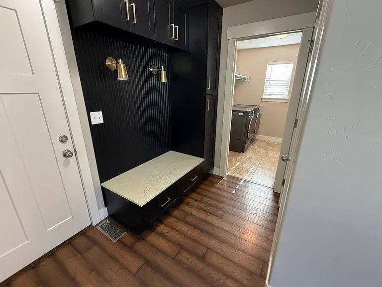 2156 W Thomas St — Photo 7