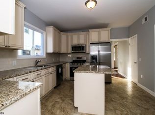 39 Benson St, Bloomfield, NJ 07003