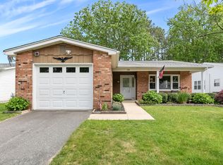 114 Courtshire Dr, Brick, NJ