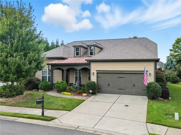 633 Hemlock Trl, Canton, GA 30114