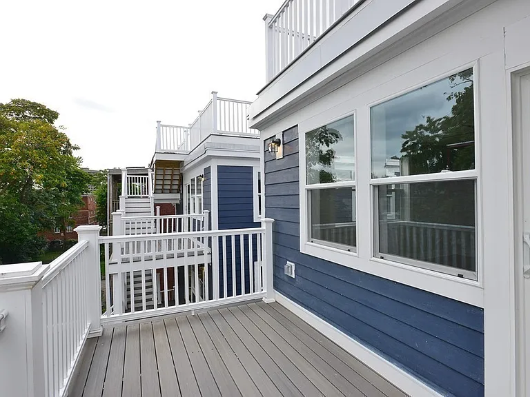 13 Ruthven St #3 — Photo 18
