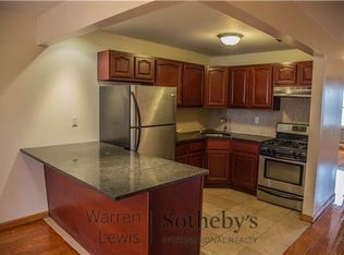 165 E 54th St #3, Brooklyn, NY 11203