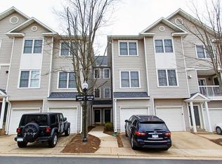 12849 Fair Briar Ln, Fairfax, VA