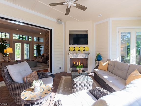5th image of 3871 River Point Dr