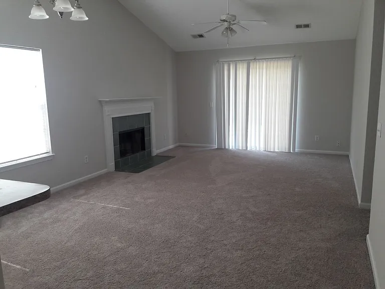 25 Halyard Dr — Photo 4