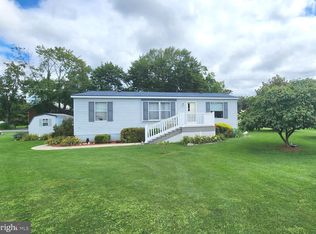 6 Grandview Ave, WERNERSVILLE, PA 19565