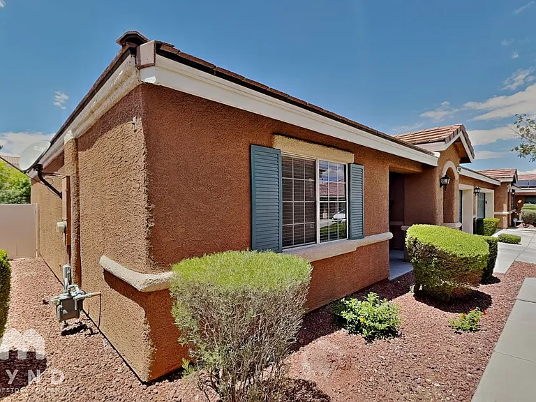 10429 Aloe Cactus St — Photo 14