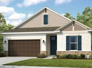 925 SE Seasons Lane, Port St Lucie, FL 34984