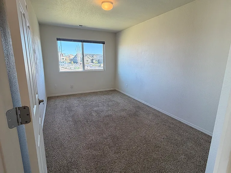 2454 NW 8th St #1 — Photo 18