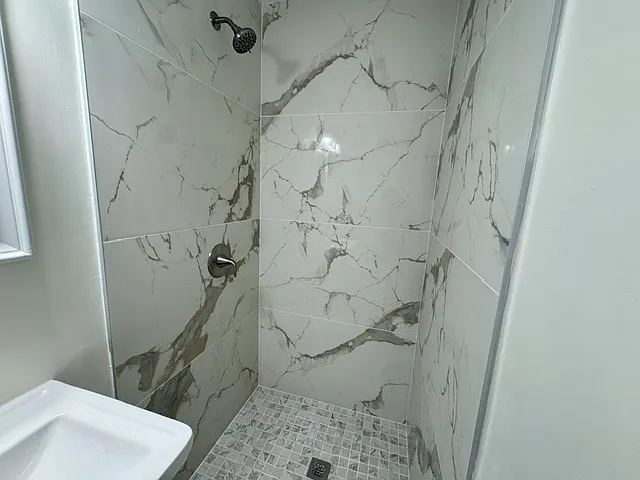 1526 Barcelona Dr — Photo 13