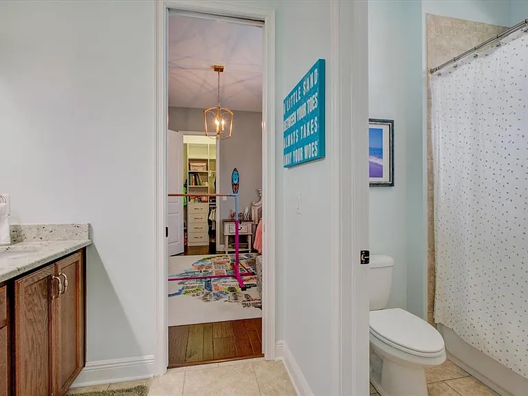 3803 S Drexel Ave #1/2 — Photo 34