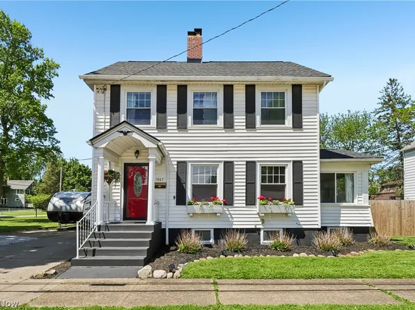 1267 Liberty Ave, Barberton, OH 44203