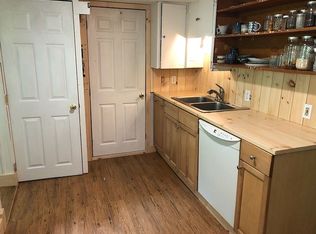 2736 Duxbury Rd, Waterbury, VT 05676