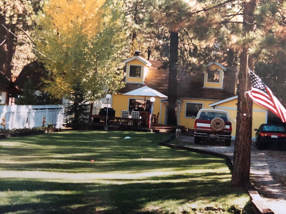 1st image of 887 Tulip Ln