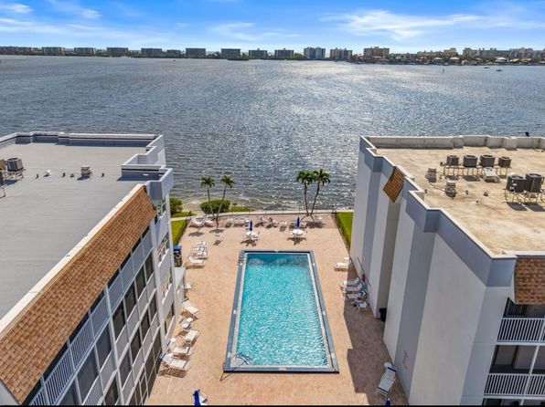 1502 S Lakeside Dr APT 201