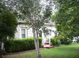 899 Stonegate Dr, Salem, VA