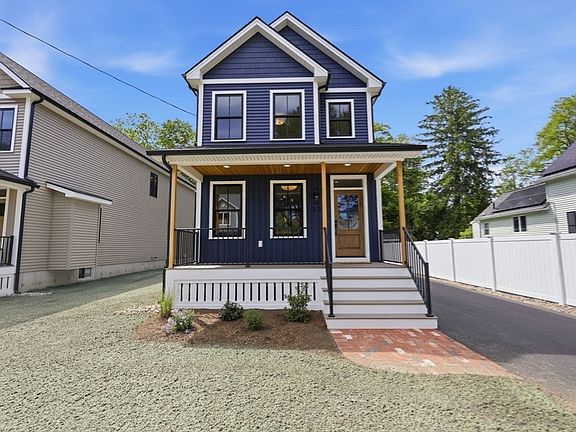 4th image of 33 Landy Ave
